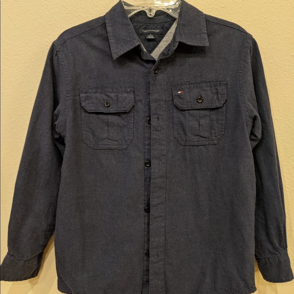 Tommy Hilfiger boys button down shirt, size 8-10